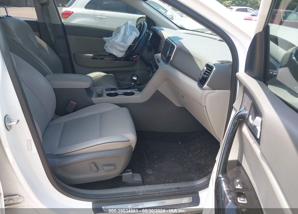 2018 KIA SPORTAGE VIN: KNDPRCA69J7373782
