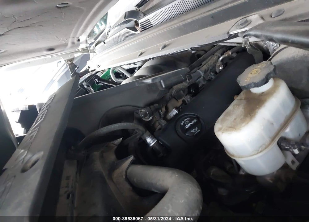2015 CHEVROLET TAHOE LS VIN: 1GNSKAKC3FR195362