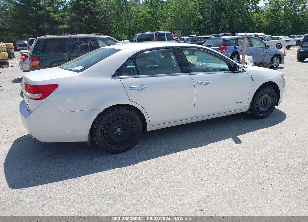 2011 LINCOLN MKZ HYBRID VIN: 3LNDL2L33BR756432