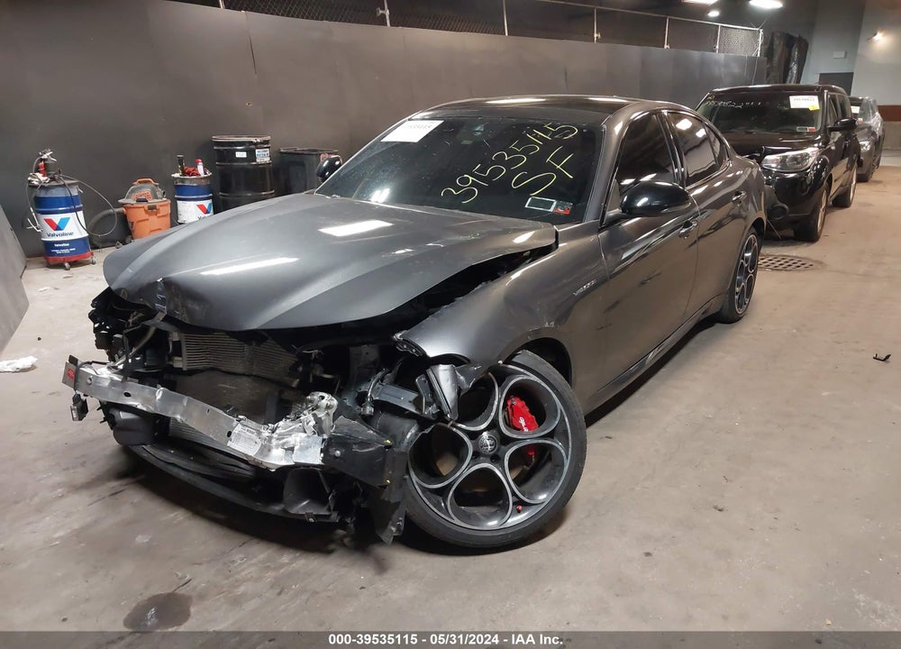 2024 ALFA ROMEO GIULIA VELOCE AWD VIN: ZARFANBNXR7679881