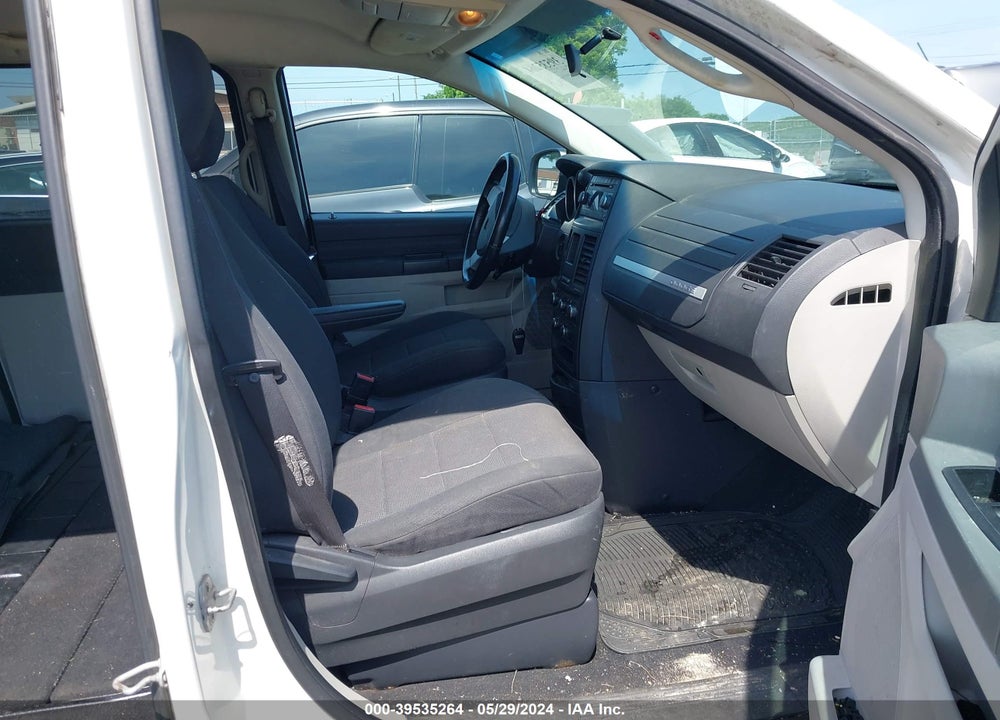 2008 DODGE GRAND CARAVAN SE VIN: 2D8HN44H08R616330