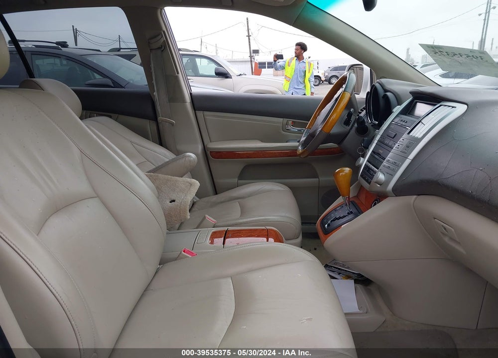 2005 LEXUS RX 330 VIN: JTJGA31U950054514