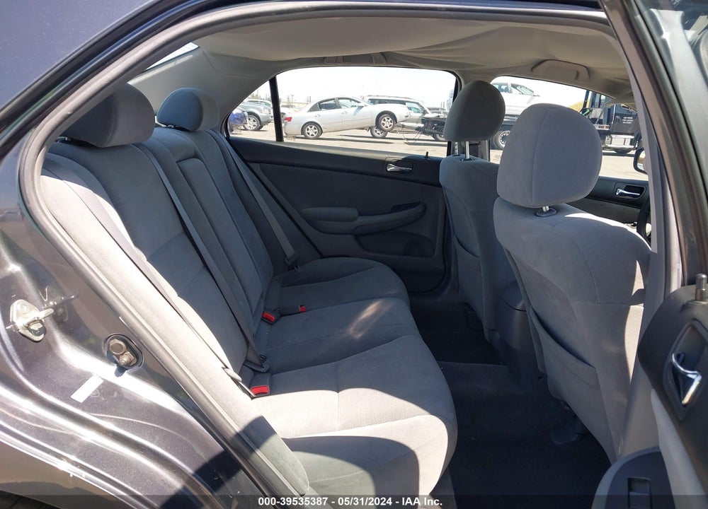 2007 HONDA ACCORD 2.4 LX VIN: 1HGCM56437A067853
