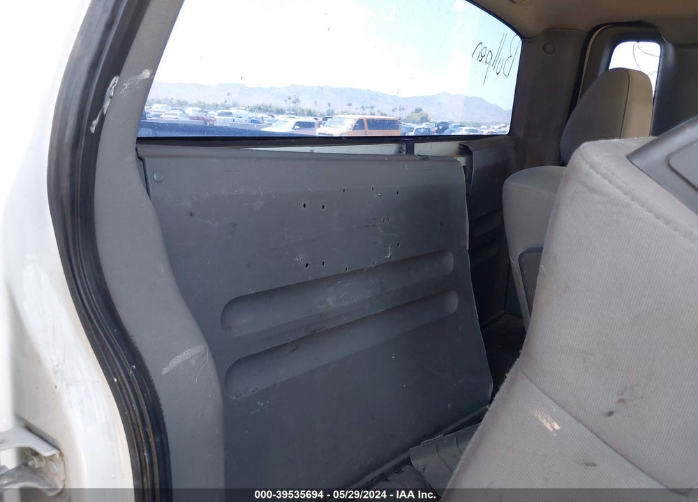 2007 FORD F-150 STX/XL/XLT VIN: 1FTRF12257NA85120