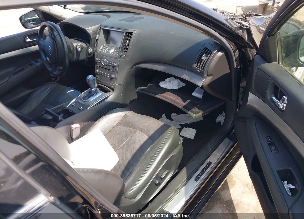 2015 INFINITI Q40 VIN: JN1CV6AP5FM502021