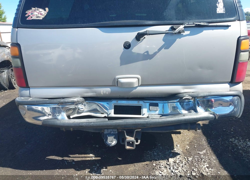 2004 CHEVROLET SUBURBAN 1500 LT VIN: 1GNEC16T74J201289