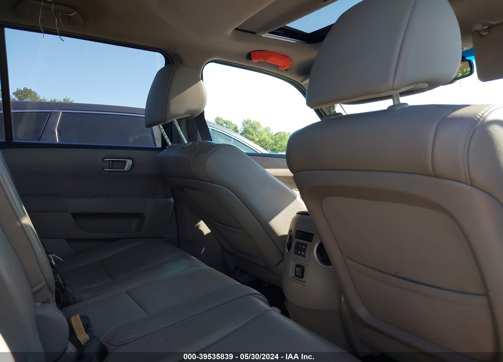 2013 HONDA PILOT EX-L VIN: 5FNYF3H51DB007212