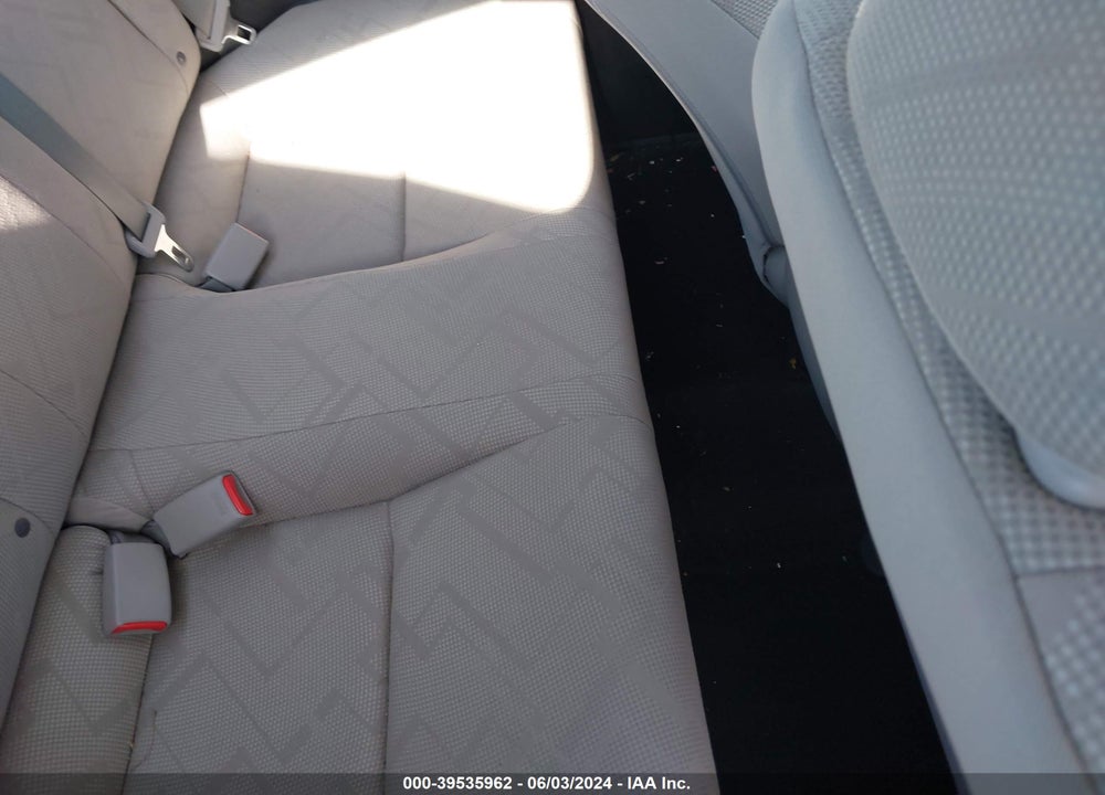 2012 HONDA CIVIC LX VIN: 2HGFG3B52CH539107