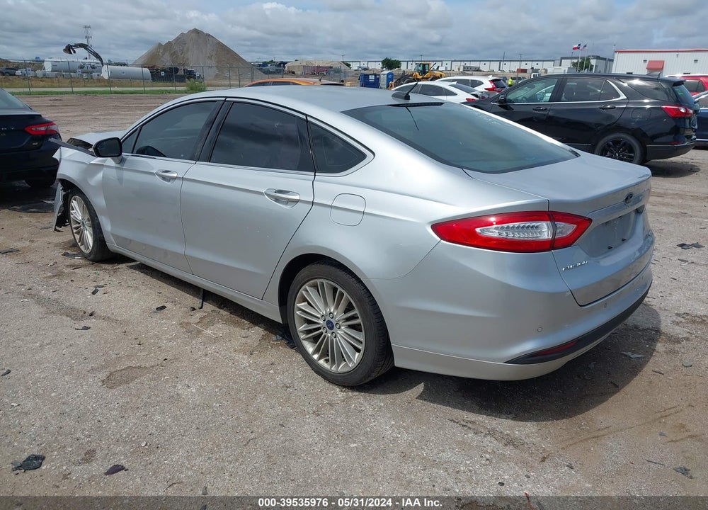 2016 FORD FUSION SE VIN: 3FA6P0HD9GR143414