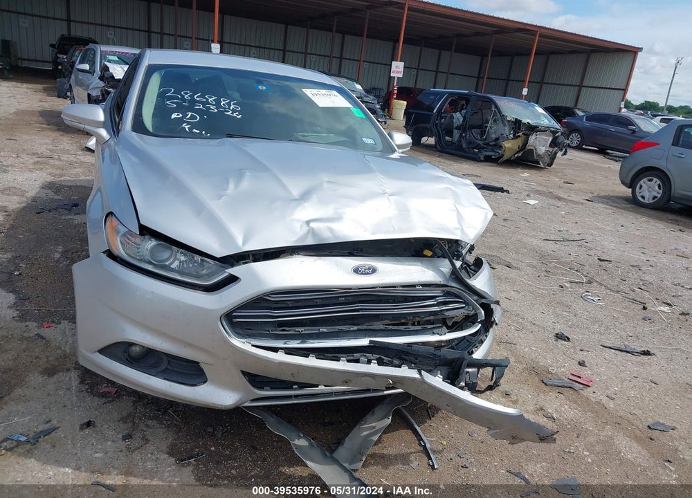 2016 FORD FUSION SE VIN: 3FA6P0HD9GR143414