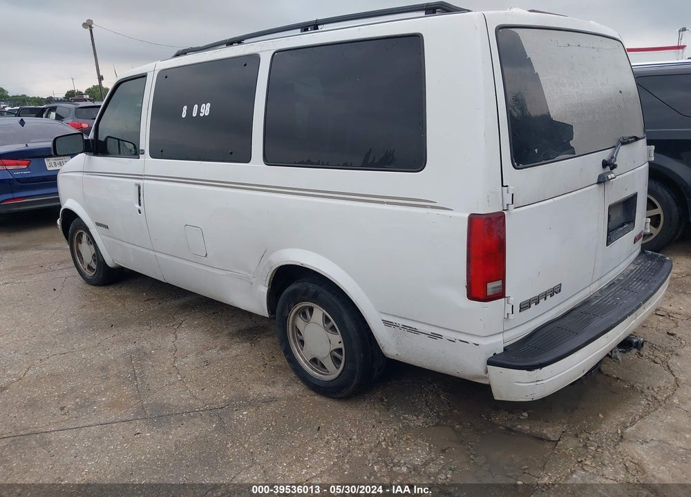 2002 GMC SAFARI SLE VIN: 1GKDM19X92B514145