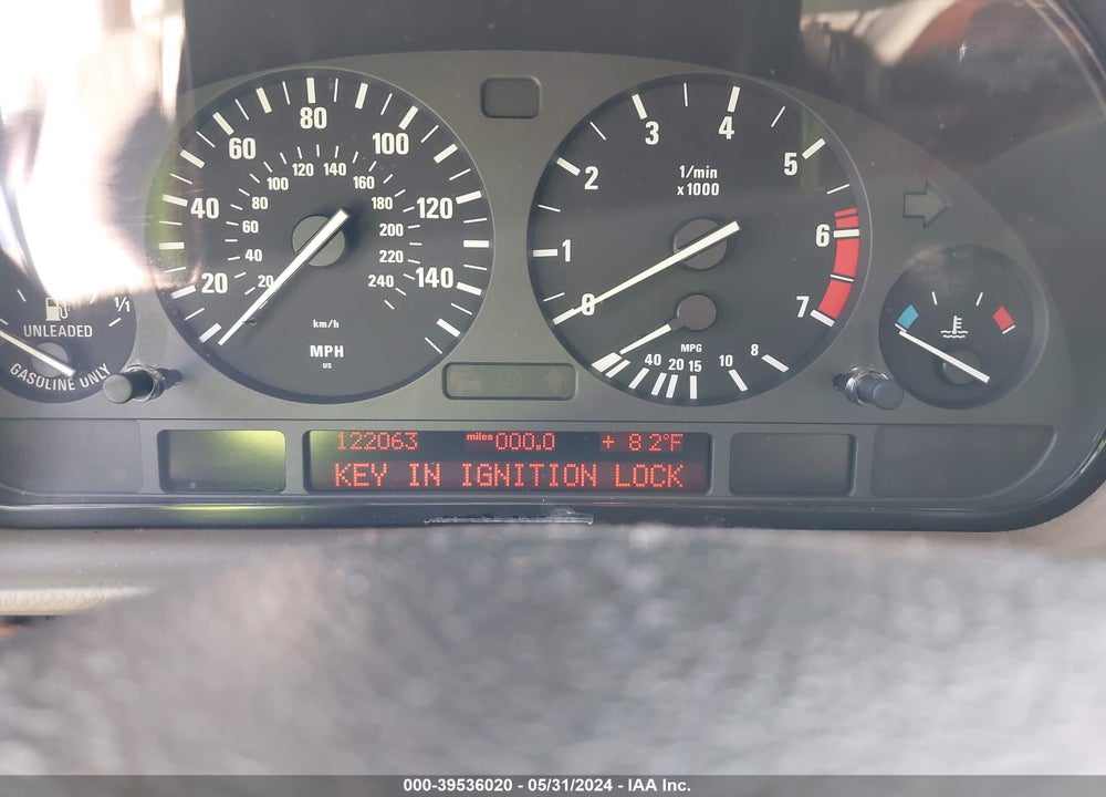 2001 BMW 740IA VIN: WBAGG83411DN86402