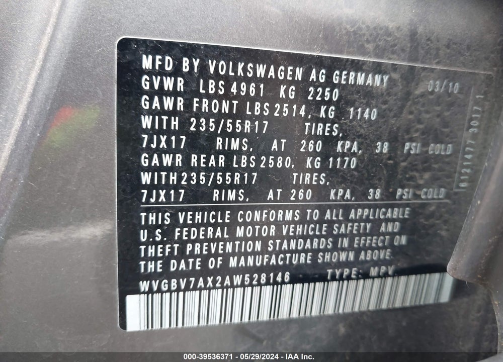 2010 VOLKSWAGEN TIGUAN VIN: WVGBV7AX2AW528146