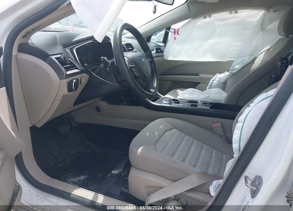 2019 FORD FUSION SE VIN: 3FA6P0T99KR259692