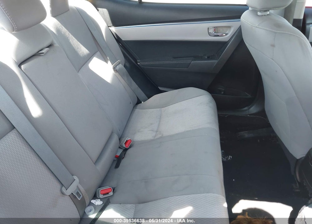 2015 TOYOTA COROLLA LE VIN: 5YFBURHE3FP271392