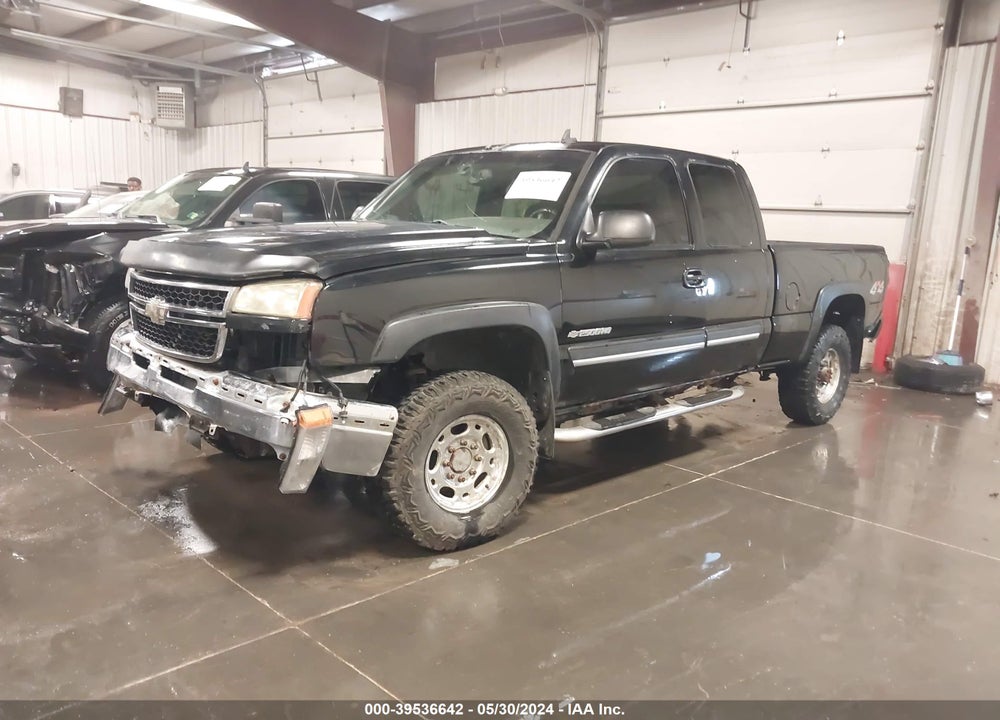 2006 CHEVROLET SILVERADO 2500HD LT2 VIN: 1GCHK29U06E149180