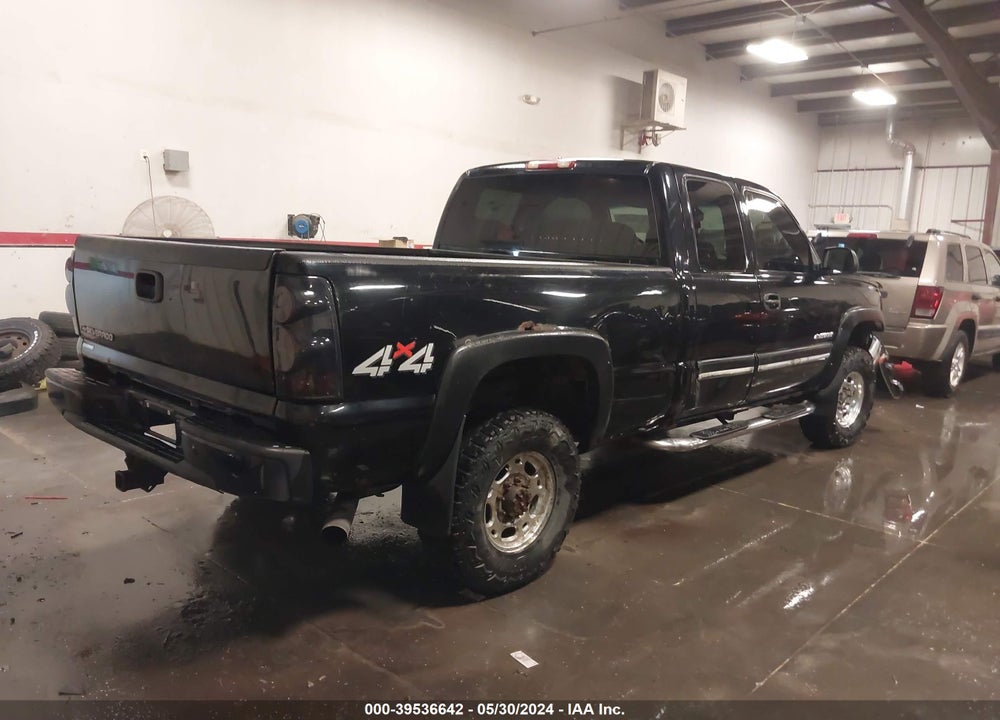 2006 CHEVROLET SILVERADO 2500HD LT2 VIN: 1GCHK29U06E149180