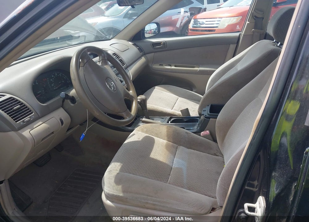 2004 TOYOTA CAMRY LE VIN: 4T1BE32K04U333920