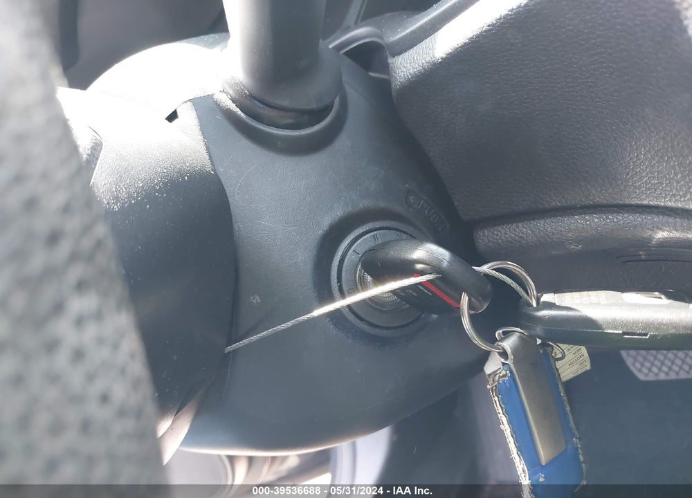 2019 HONDA CIVIC LX VIN: 2HGFC2F62KH572051