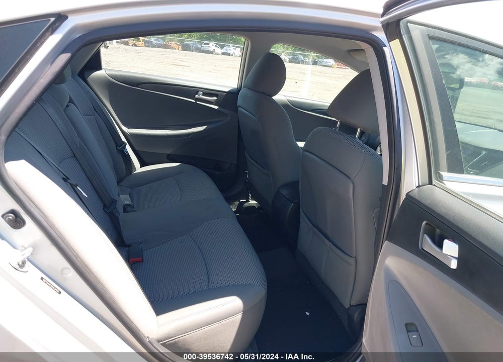 2012 HYUNDAI SONATA GLS VIN: 5NPEB4AC2CH434458
