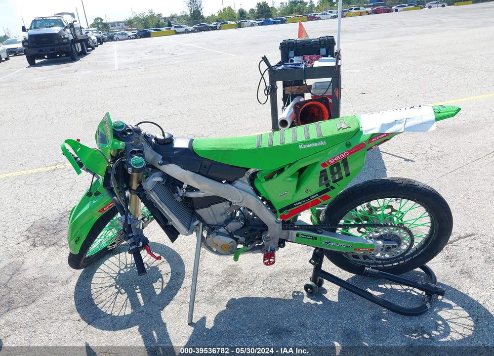 2022 KAWASAKI KX450 F VIN: JKAKXGJC1NA027273