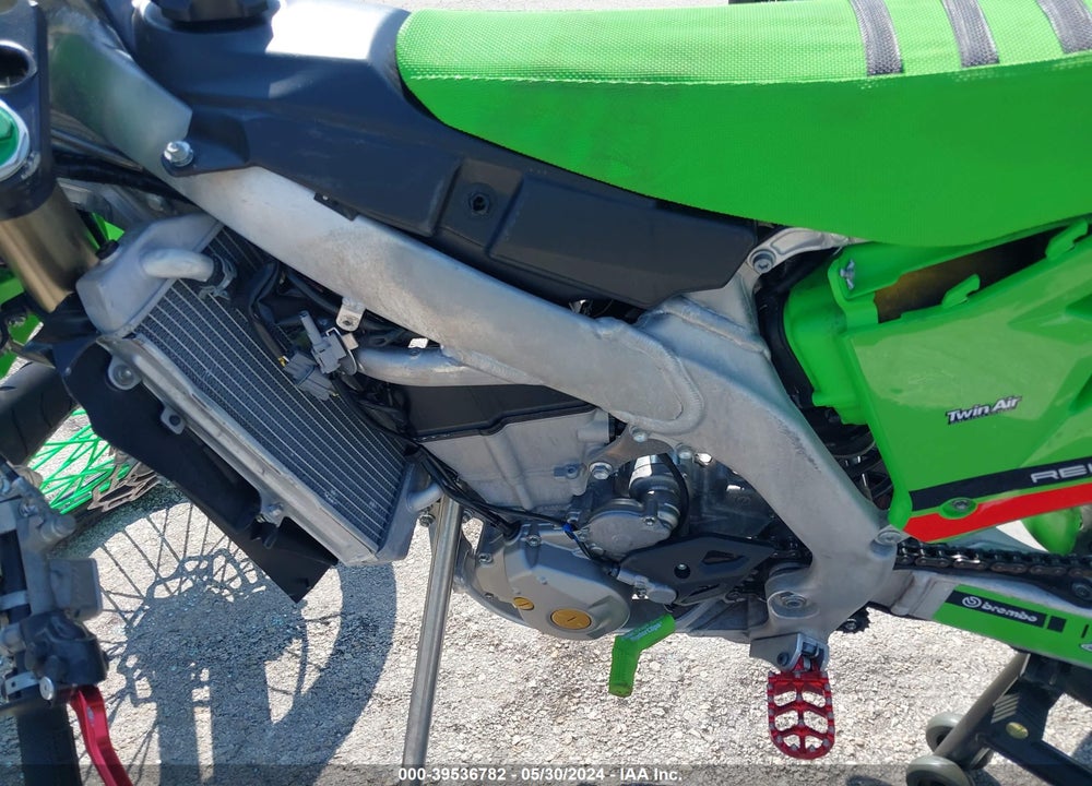 2022 KAWASAKI KX450 F VIN: JKAKXGJC1NA027273