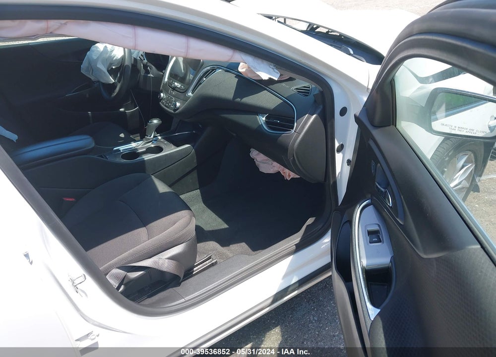 2020 CHEVROLET MALIBU FWD LT VIN: 1G1ZD5STXLF061172