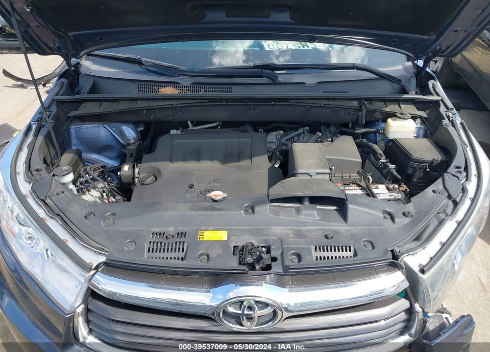 2016 TOYOTA HIGHLANDER XLE V6 VIN: 5TDJKRFH4GS284286