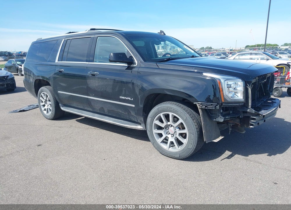 2016 GMC YUKON XL DENALI VIN: 1GKS2HKJ2GR479359