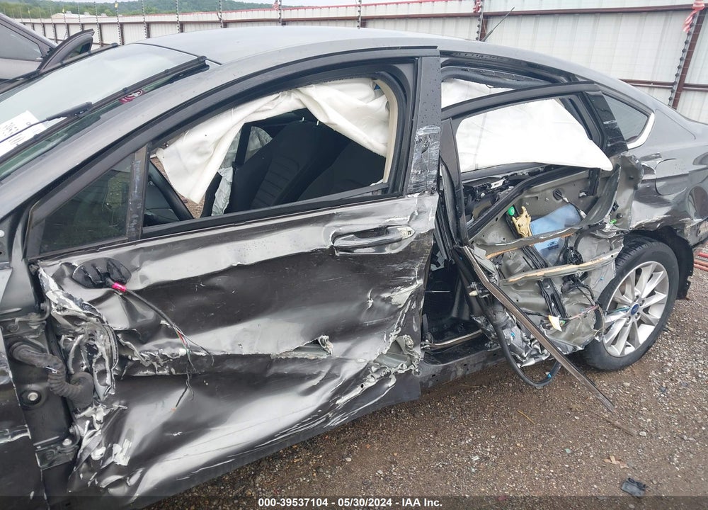 2017 FORD FUSION SE VIN: 3FA6P0H7XHR378383
