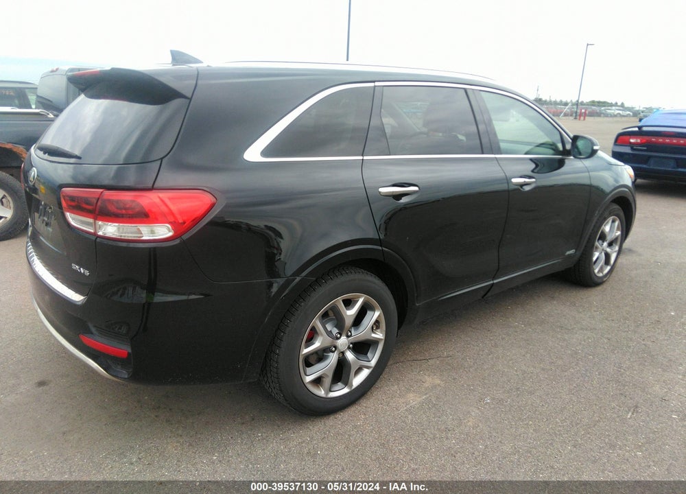 2017 KIA SORENTO 3.3L SX VIN: 5XYPKDA56HG232375