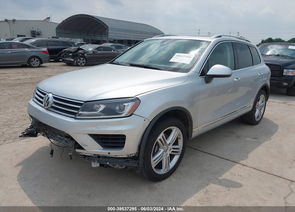 2015 VOLKSWAGEN TOUAREG V6 EXECUTIVE VIN: WVGEF9BP0FD002394