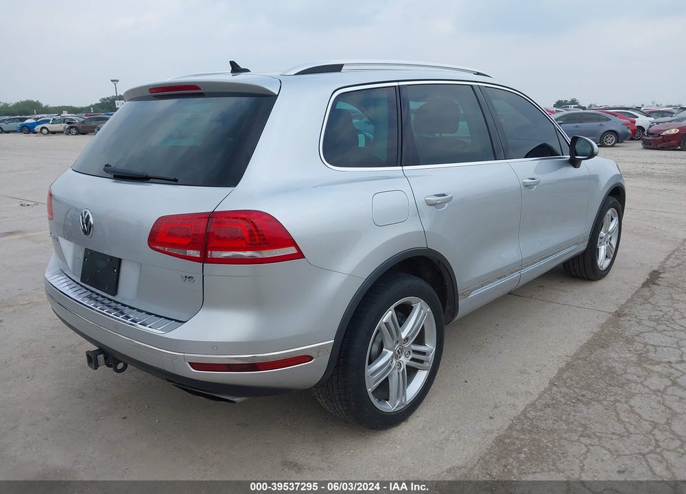 2015 VOLKSWAGEN TOUAREG V6 EXECUTIVE VIN: WVGEF9BP0FD002394