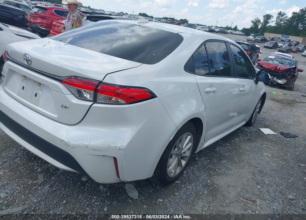 2022 TOYOTA COROLLA LE VIN: 5YFVPMAE4NP310409