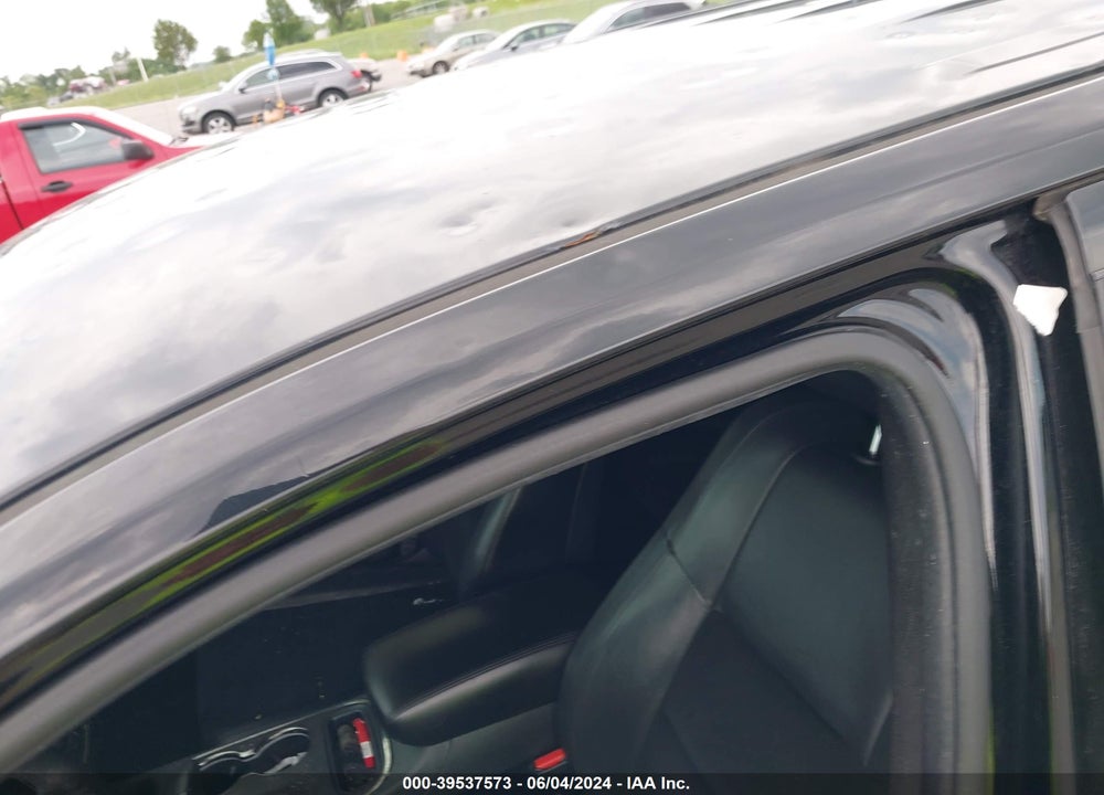 2018 DODGE DURANGO VIN: 1C4RDJDG7JC115655