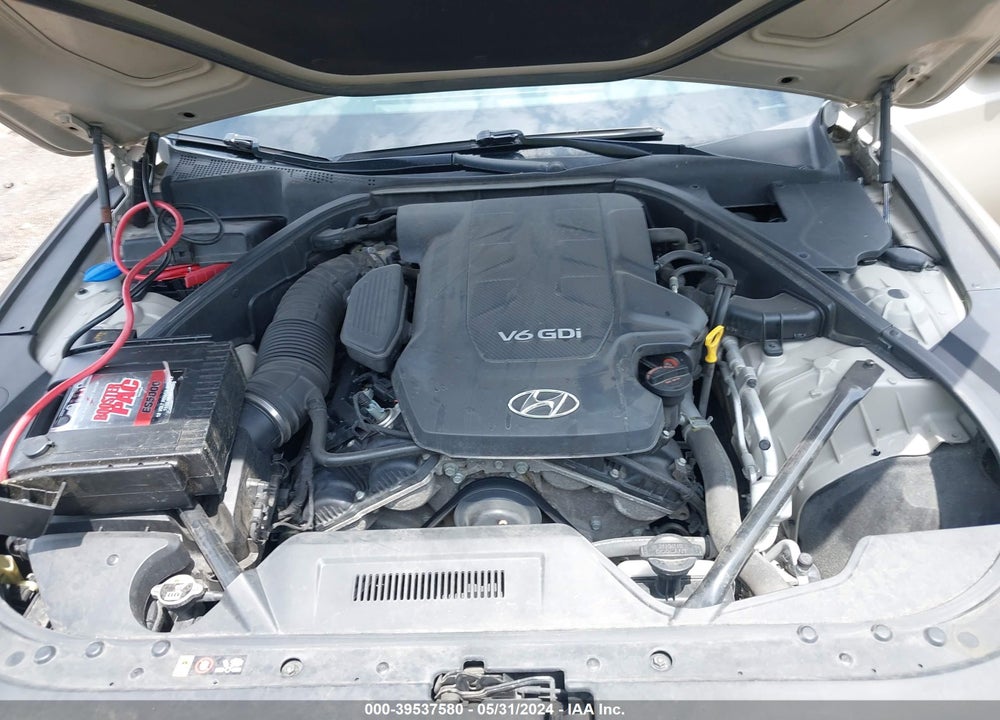 2015 HYUNDAI GENESIS 3.8 VIN: KMHGN4JE4FU073628