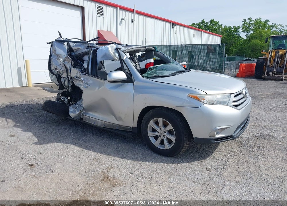 2011 TOYOTA HIGHLANDER SE V6 VIN: 5TDZK3EH3BS031695