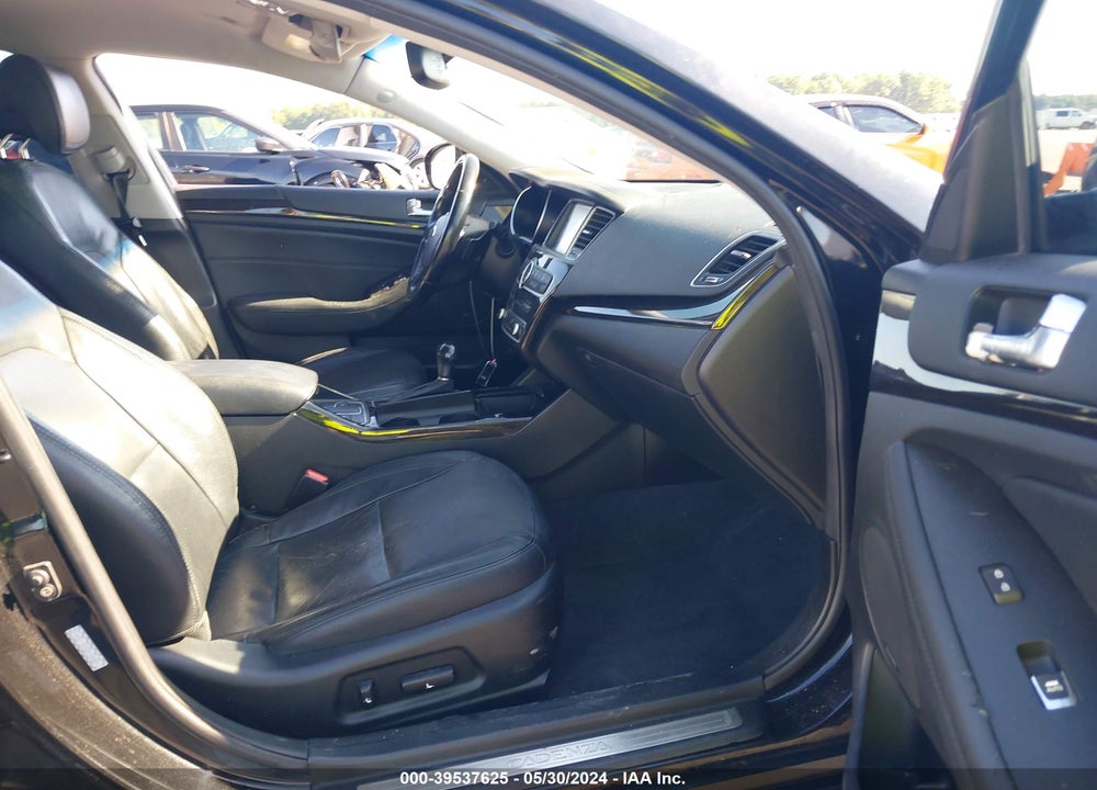 2014 KIA CADENZA PREMIUM VIN: KNALN4D70E5132681