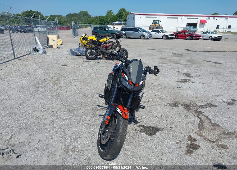 2020 YAMAHA MT09 VIN: JYARN53E6LA008496