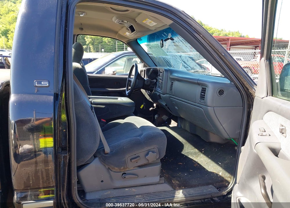 2002 CHEVROLET SILVERADO 1500 LS VIN: 1GCEK14T12Z257032