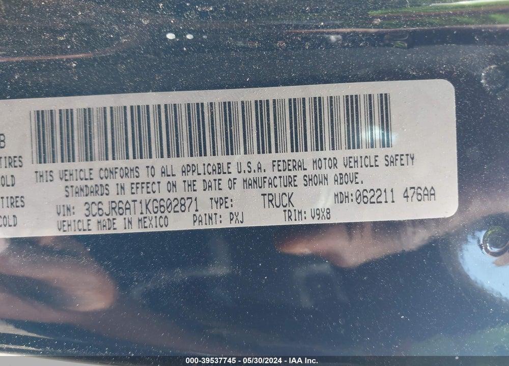 2019 RAM 1500 CLASSIC EXPRESS REGULAR CAB 4X2 6'4 BOX VIN: 3C6JR6AT1KG602871