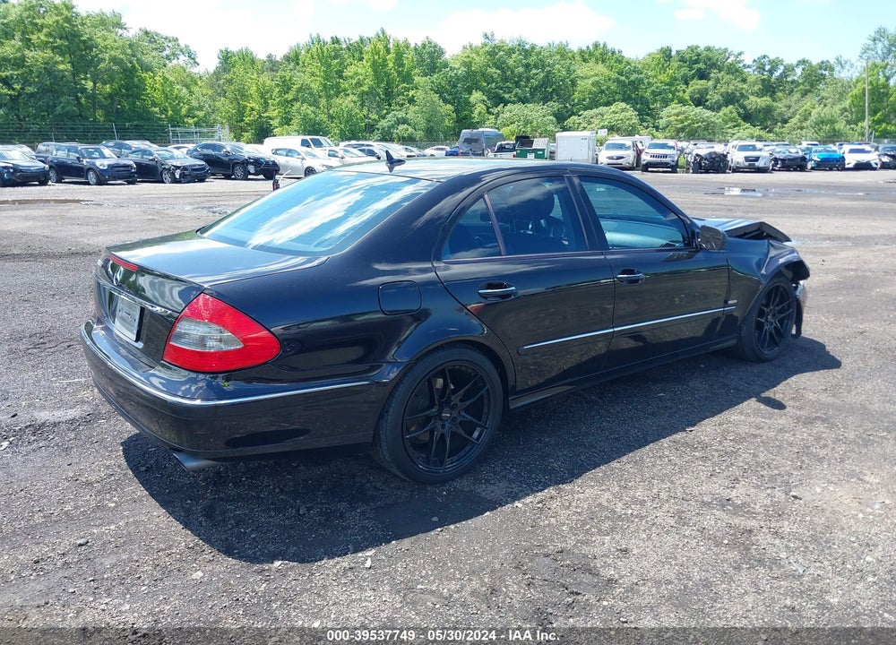 2007 MERCEDES-BENZ E 350 VIN: WDBUF87X77X217952