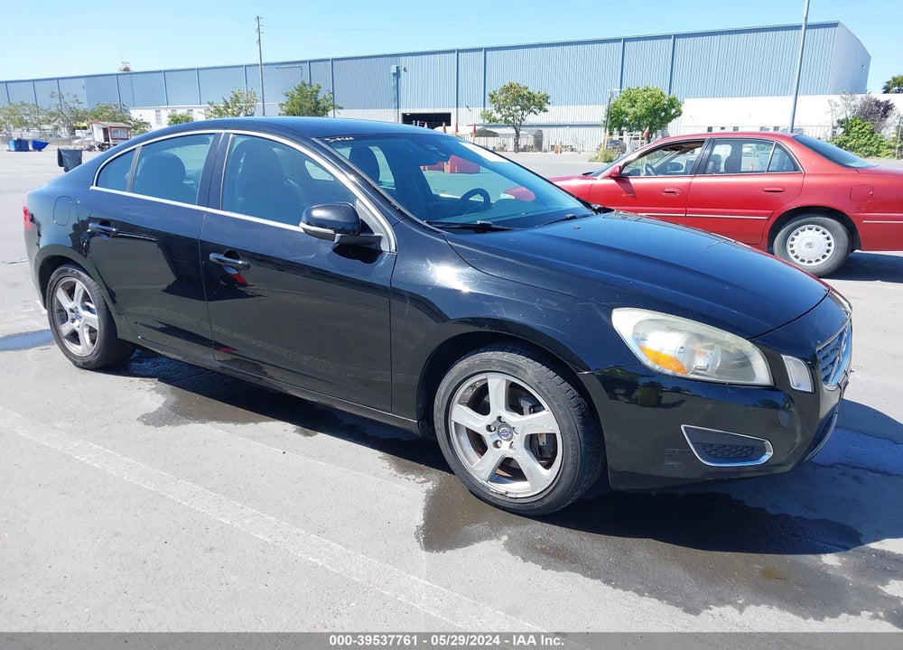 2012 VOLVO S60 T5 VIN: YV1622FS4C2052601