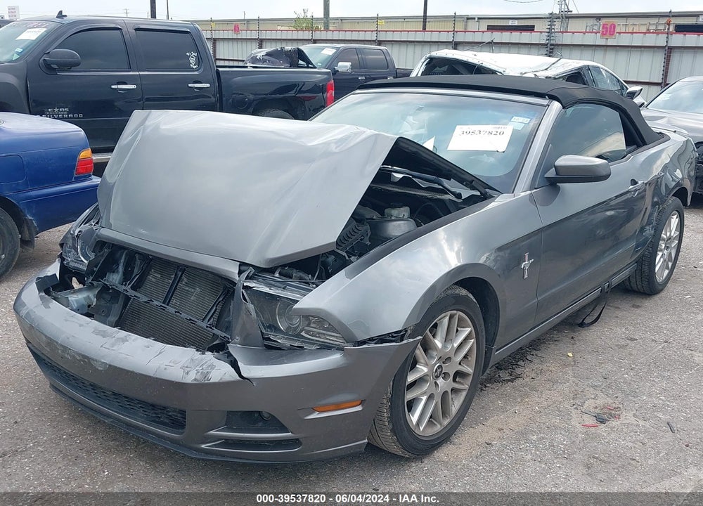 2014 FORD MUSTANG V6 PREMIUM VIN: 1ZVBP8EM2E5320328
