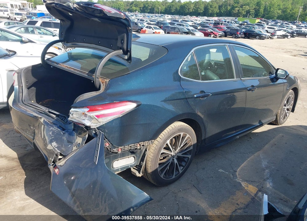 2020 TOYOTA CAMRY SE VIN: 4T1G11AK3LU331326