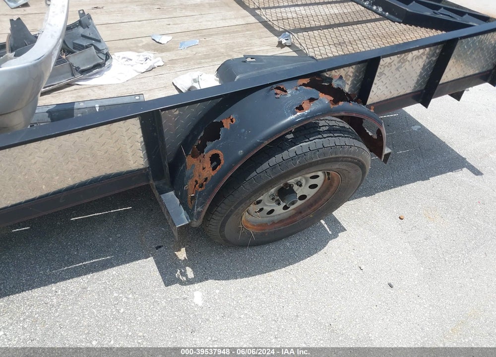 2015 TRAILER PARKER VIN: 13ZSA1412F1001923