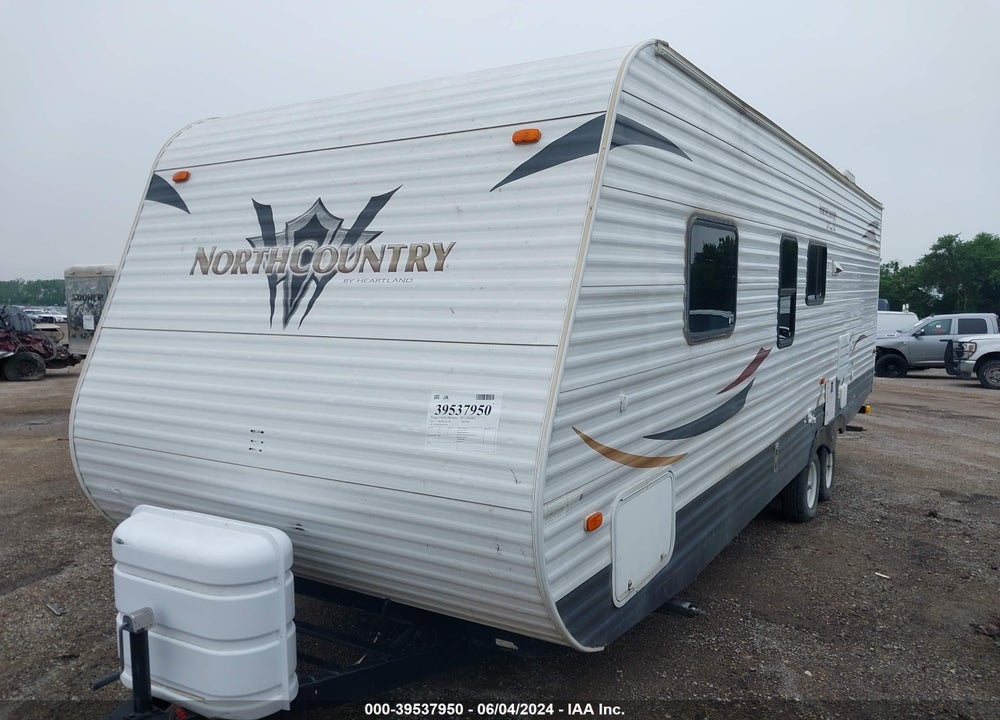 2012 HEARTLAND TR25BH VIN: 5SFEB2924CE239622
