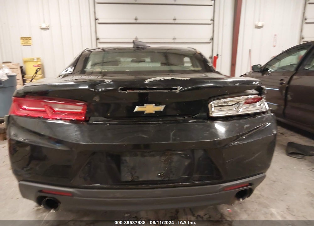 2017 CHEVROLET CAMARO 1LT VIN: 1G1FB1RX4H0125341