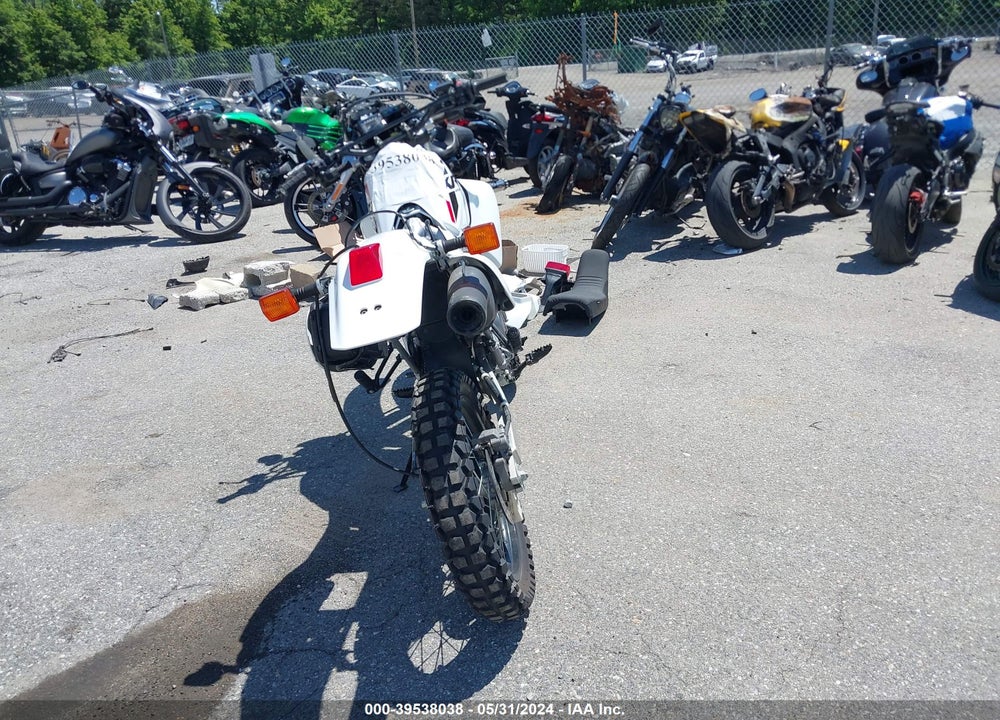 2022 HONDA XR650 L VIN: JH2RD0601NK100579