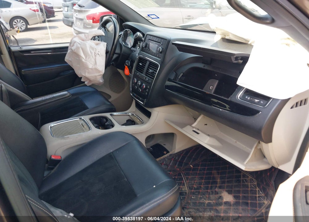 2017 DODGE GRAND CARAVAN SXT VIN: 2C4RDGCG6HR561110